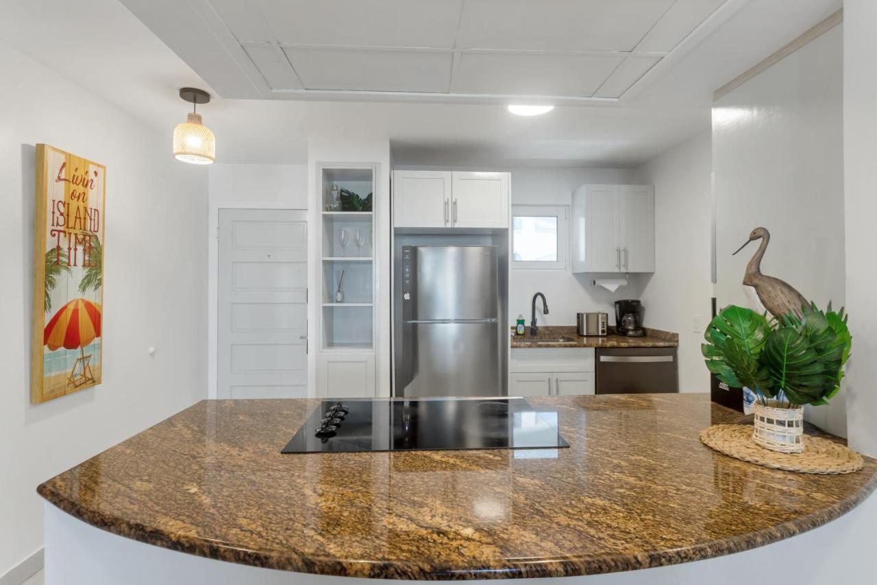 Maho Beach House - Luxe 1-Bedroom - Ocean View Zewnętrze zdjęcie